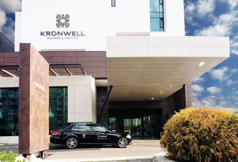 Kronwell Brasov Hotel