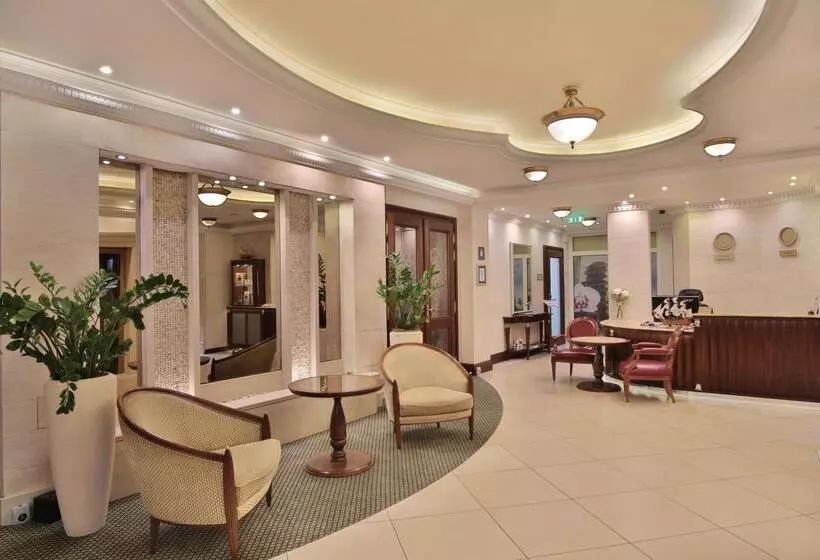 Fotos del hotel Retro Riverside Wellness Resort:  19