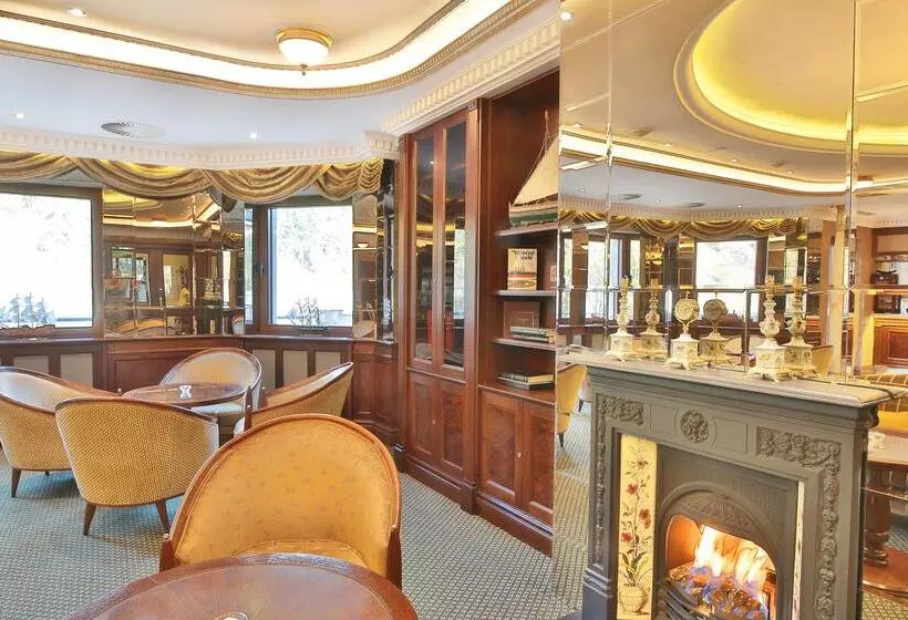 Fotos del hotel Retro Riverside Wellness Resort:  84