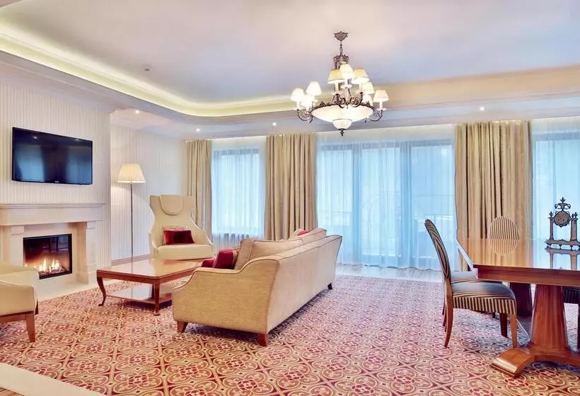 Fotos del hotel Retro Riverside Wellness Resort:  60