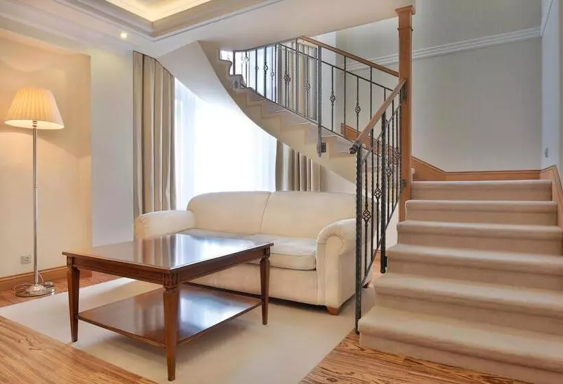 Fotos del hotel Retro Riverside Wellness Resort:  2