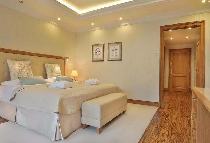 Fotos del hotel Retro Riverside Wellness Resort:  13