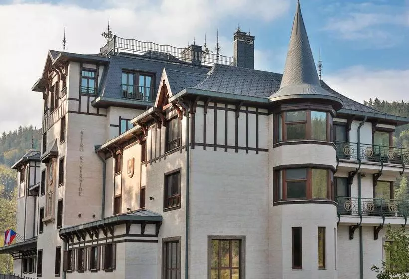 Fotos del hotel Retro Riverside Wellness Resort:  57