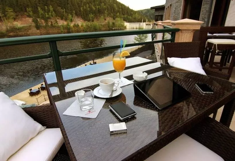 Fotos del hotel Retro Riverside Wellness Resort:  46