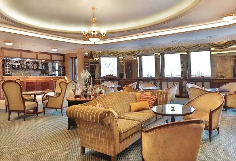 Fotos del hotel Retro Riverside Wellness Resort:  65