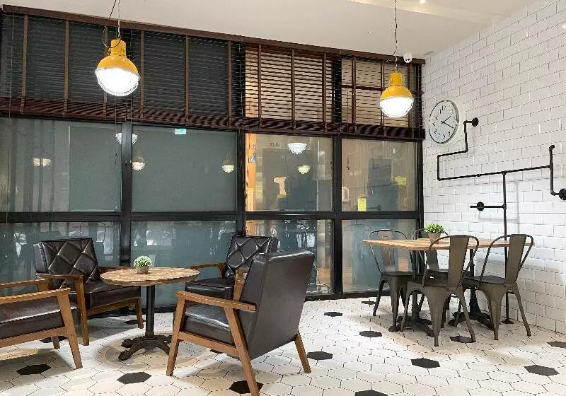 Fotos del hotel Check Inn:  2