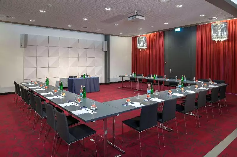 Fotos del hotel Dorint Airport-hotel Zürich:  4