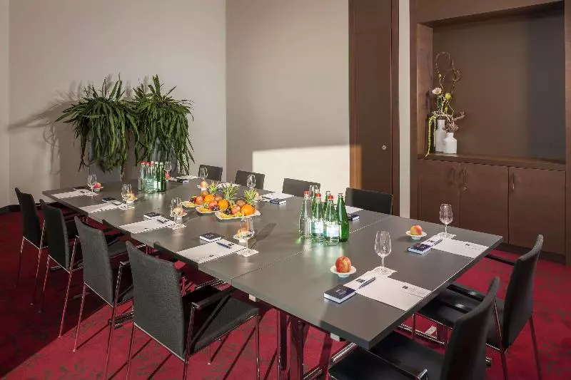 Fotos del hotel Dorint Airport-hotel Zürich:  16