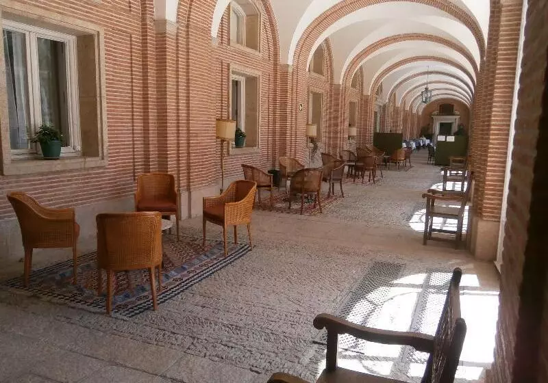 Fotos del hotel Hospedería Santa Cruz:  10