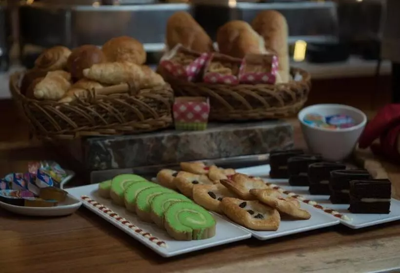 Fotos del hotel Crown Vista:  22