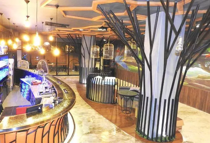 Fotos del hotel Crown Vista:  8