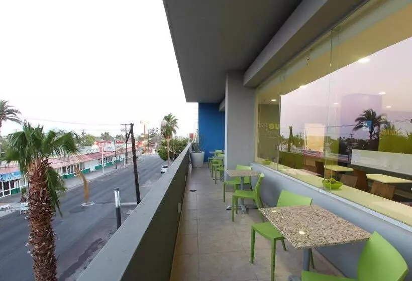 Fotos del hotel One La Paz:  4