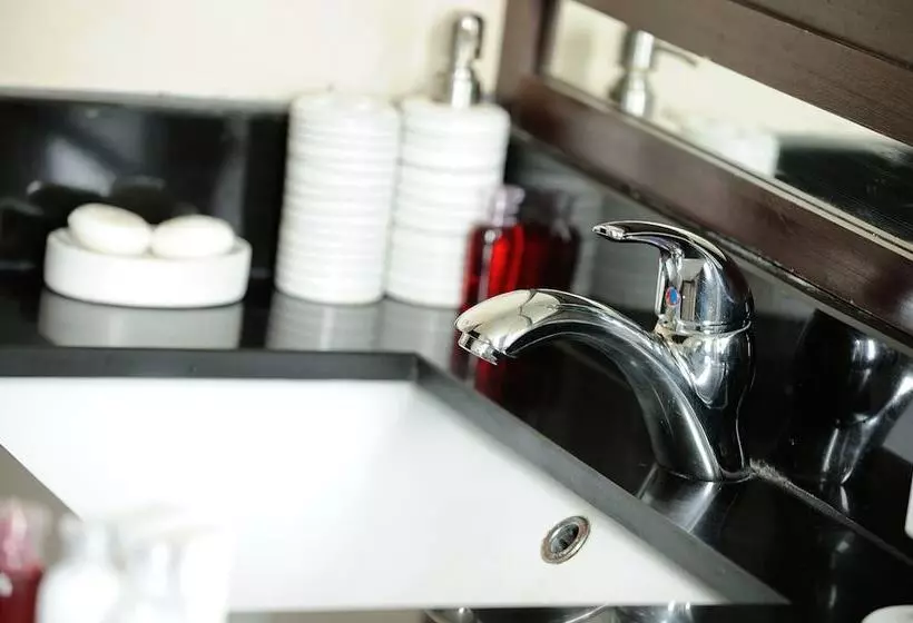 Fotos del hotel Oriental Beach Pearl Resort:  6