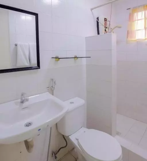 Fotos del hotel Capital O 201 Newgrange Condotel:  16