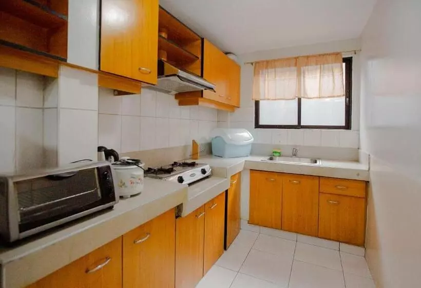 Fotos del hotel Capital O 201 Newgrange Condotel:  3