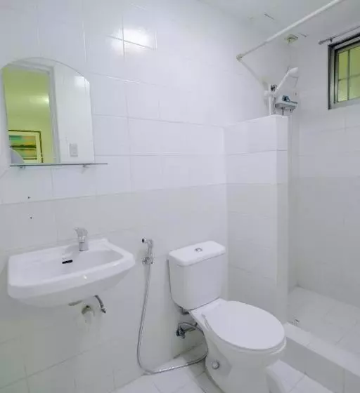 Fotos del hotel Capital O 201 Newgrange Condotel:  23