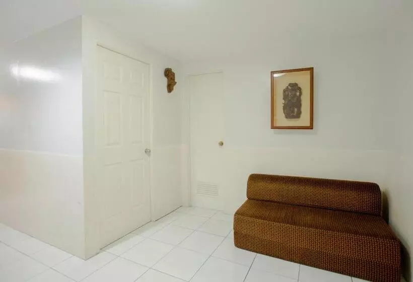 Fotos del hotel Capital O 201 Newgrange Condotel:  14