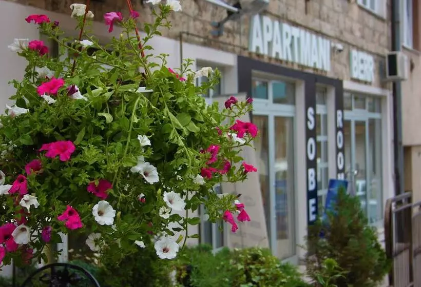 Fotos del hotel Berr:  19