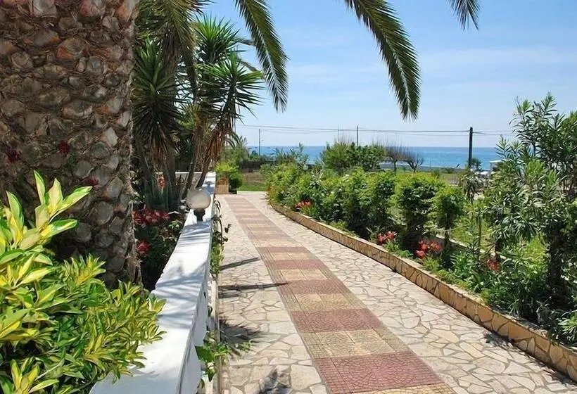 Fotos del hotel Paramonas:  23