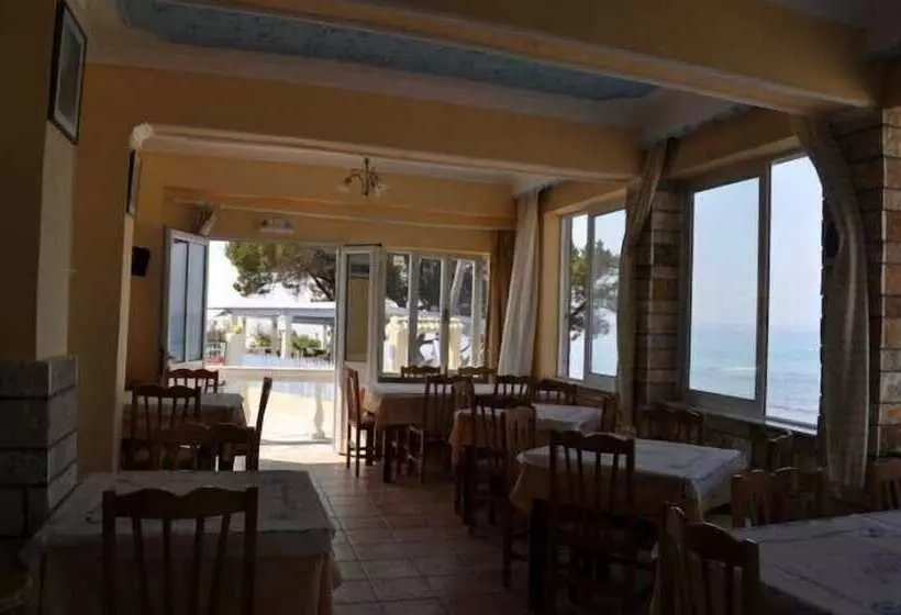 Fotos del hotel Paramonas:  8