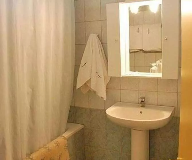 Fotos del hotel Paramonas:  10