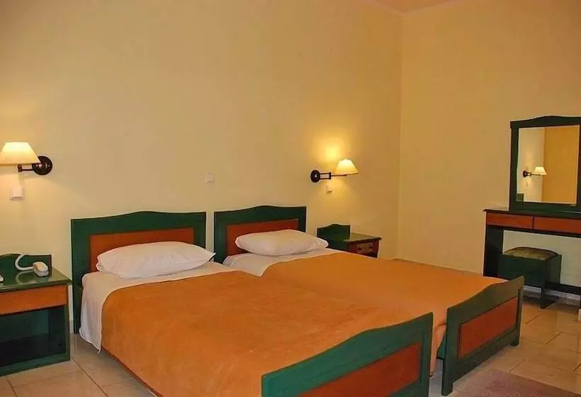 Fotos del hotel Paramonas:  2