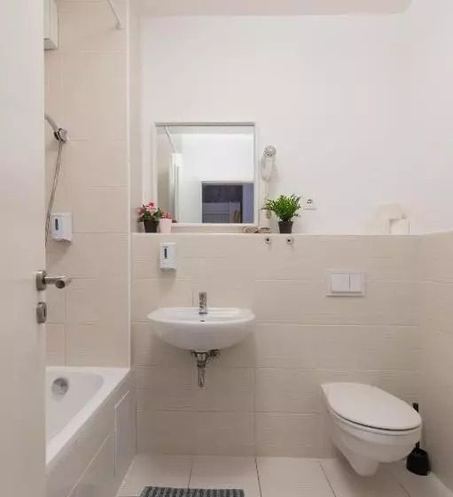 Fotos del hotel Prince Apartments:  10