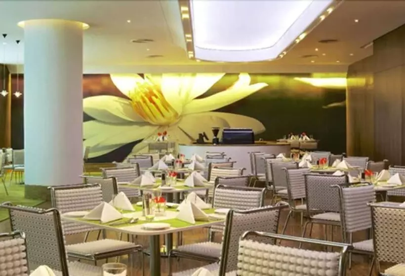 Fotos del hotel Avasa:  13