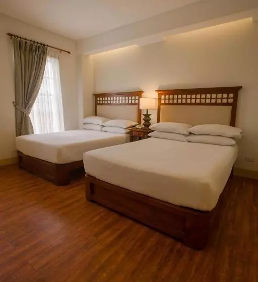 Fotos del hotel Emilia:  24