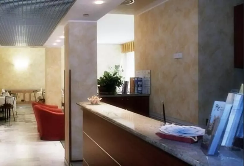 Fotos del hotel Engadina:  12