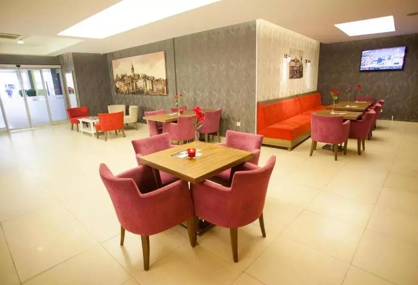 Fotos del hotel Helikon Business:  17