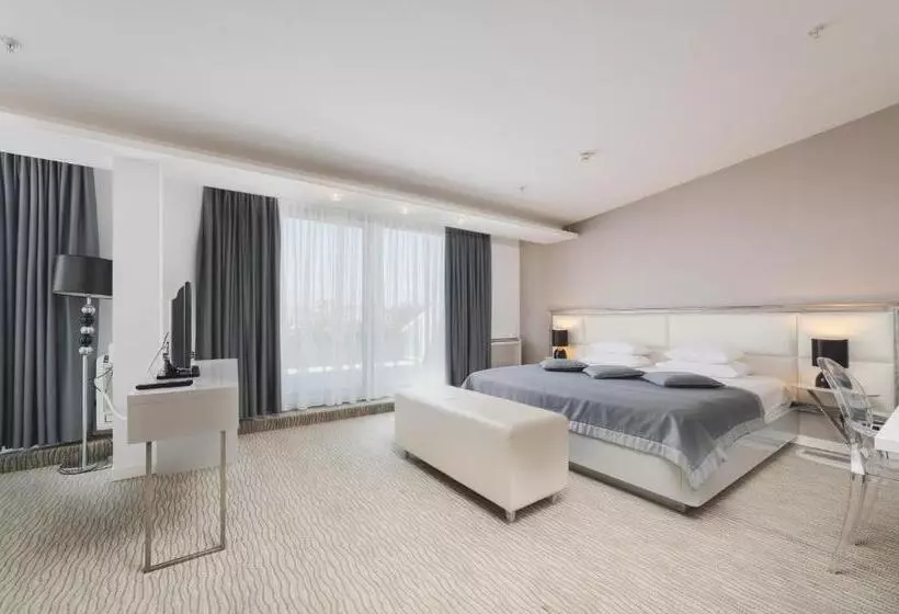 Fotos del hotel Aurel:  11