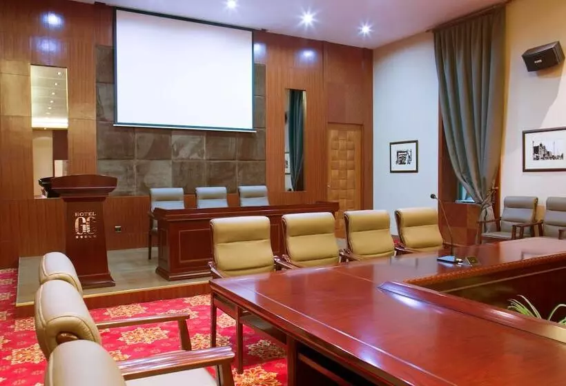 Fotos del hotel Golden Coast:  8