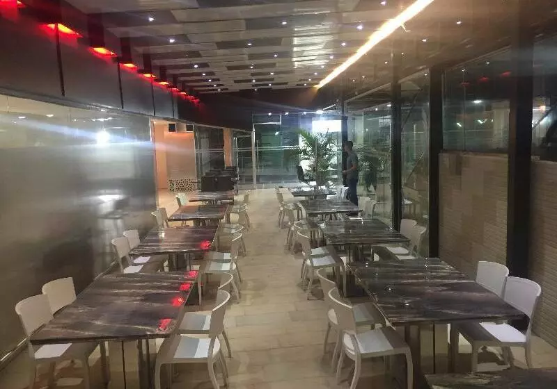 Fotos del hotel Grand International:  11