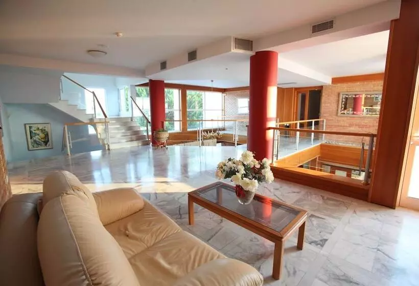 Fotos del hotel Iria Beach:  12