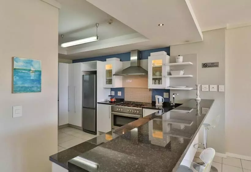 Fotos del hotel Whale Coast All-suite-:  4