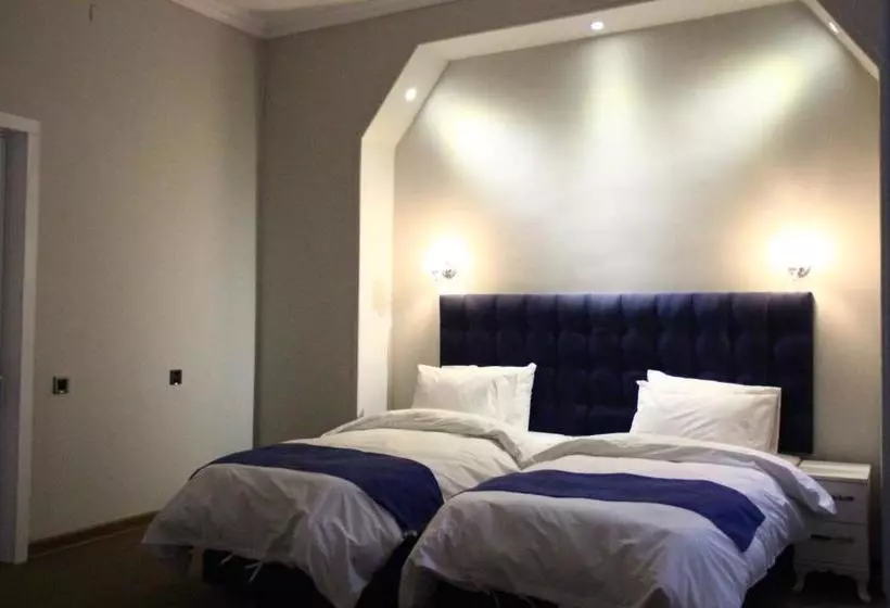 Fotos del hotel Old East Hotel:  15