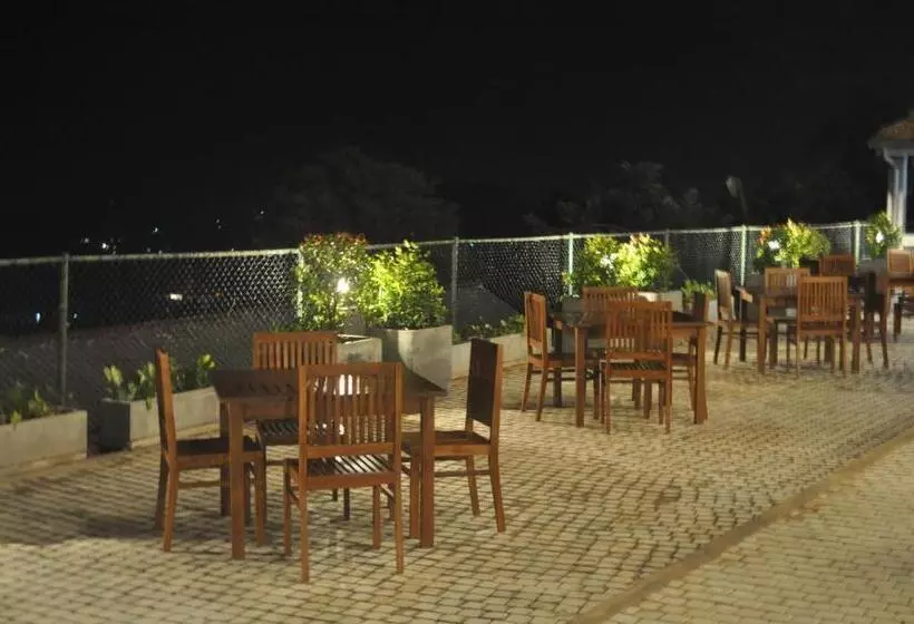 Fotos del hotel Amaara Sky  Kandy:  4