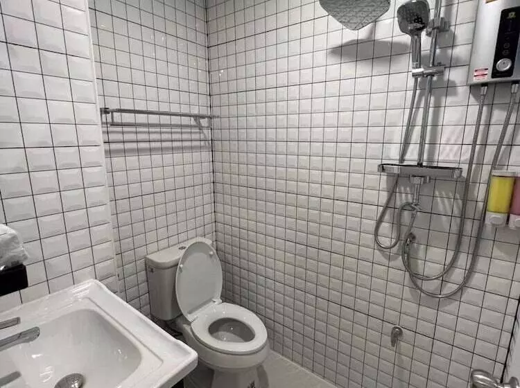 Fotos del hotel Inspire House:  7