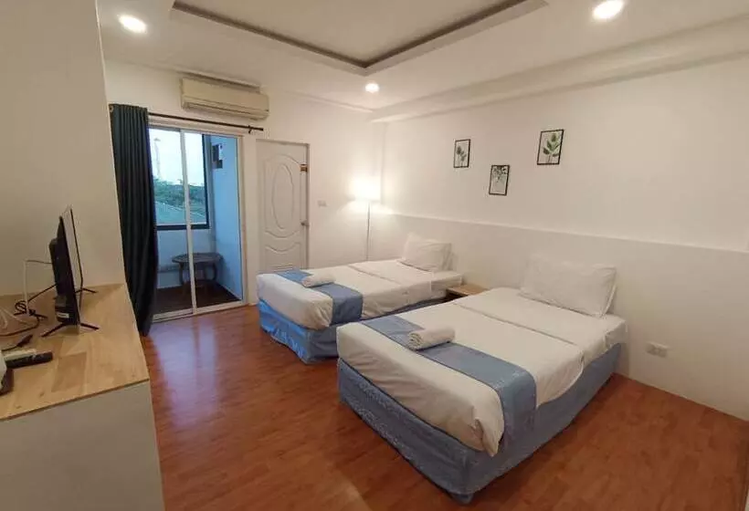 Fotos del hotel Inspire House:  18