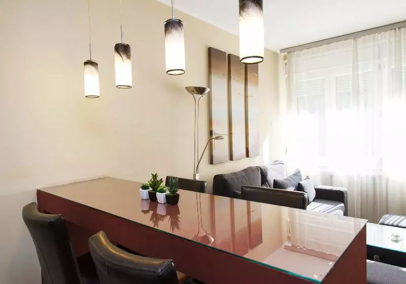 Fotos del hotel Silicon Valley Apartment:  25