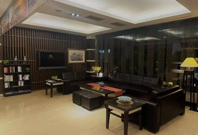 Fotos del hotel Young Soarlan   Tainan:  25