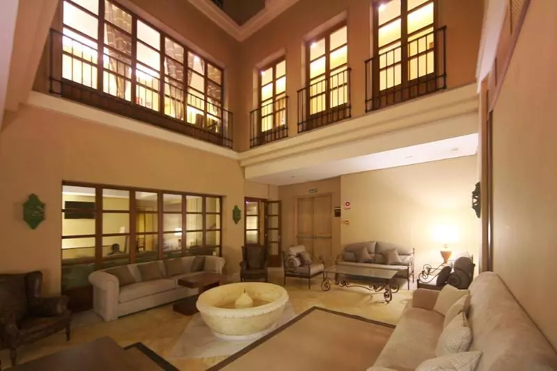 Fotos del hotel Casa Consistorial:  3