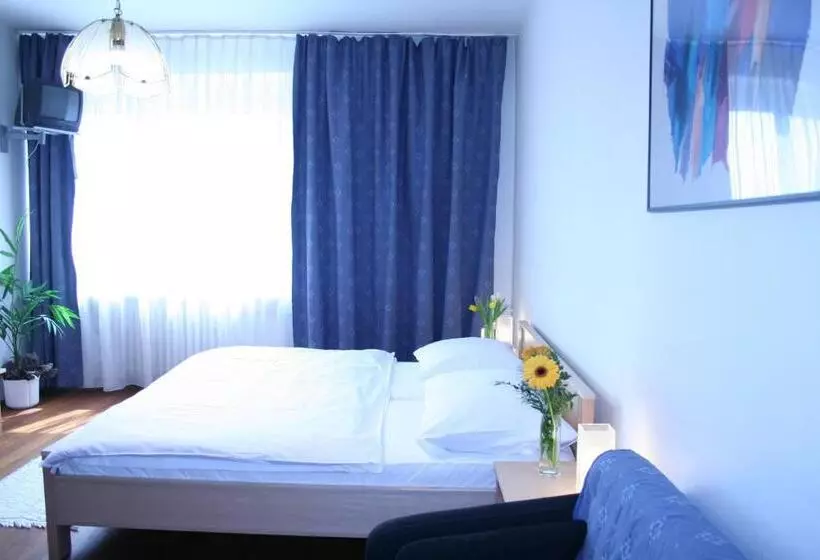 Fotos del hotel Pension Filip:  14