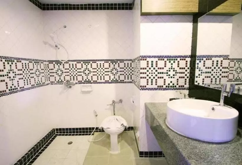 Fotos del hotel Thepnakorn:  4