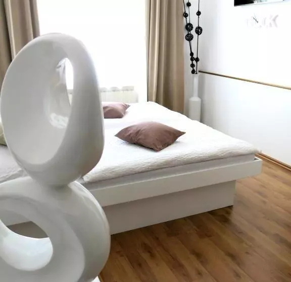 Fotos del hotel Kibi Rooms:  23