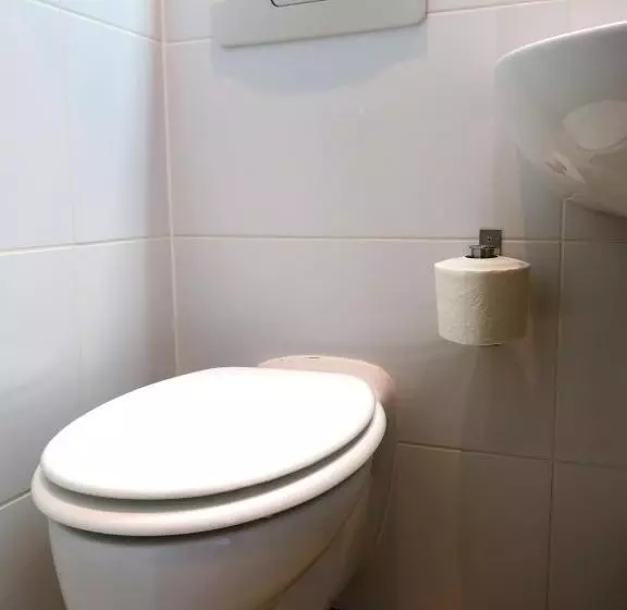 Fotos del hotel Kibi Rooms:  15