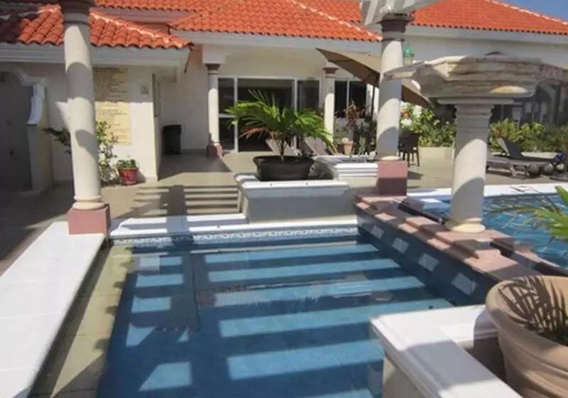 Fotos del hotel Baluarte:  19