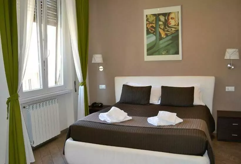 Fotos del hotel Mia Suites:  21