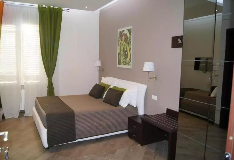 Fotos del hotel Mia Suites:  20